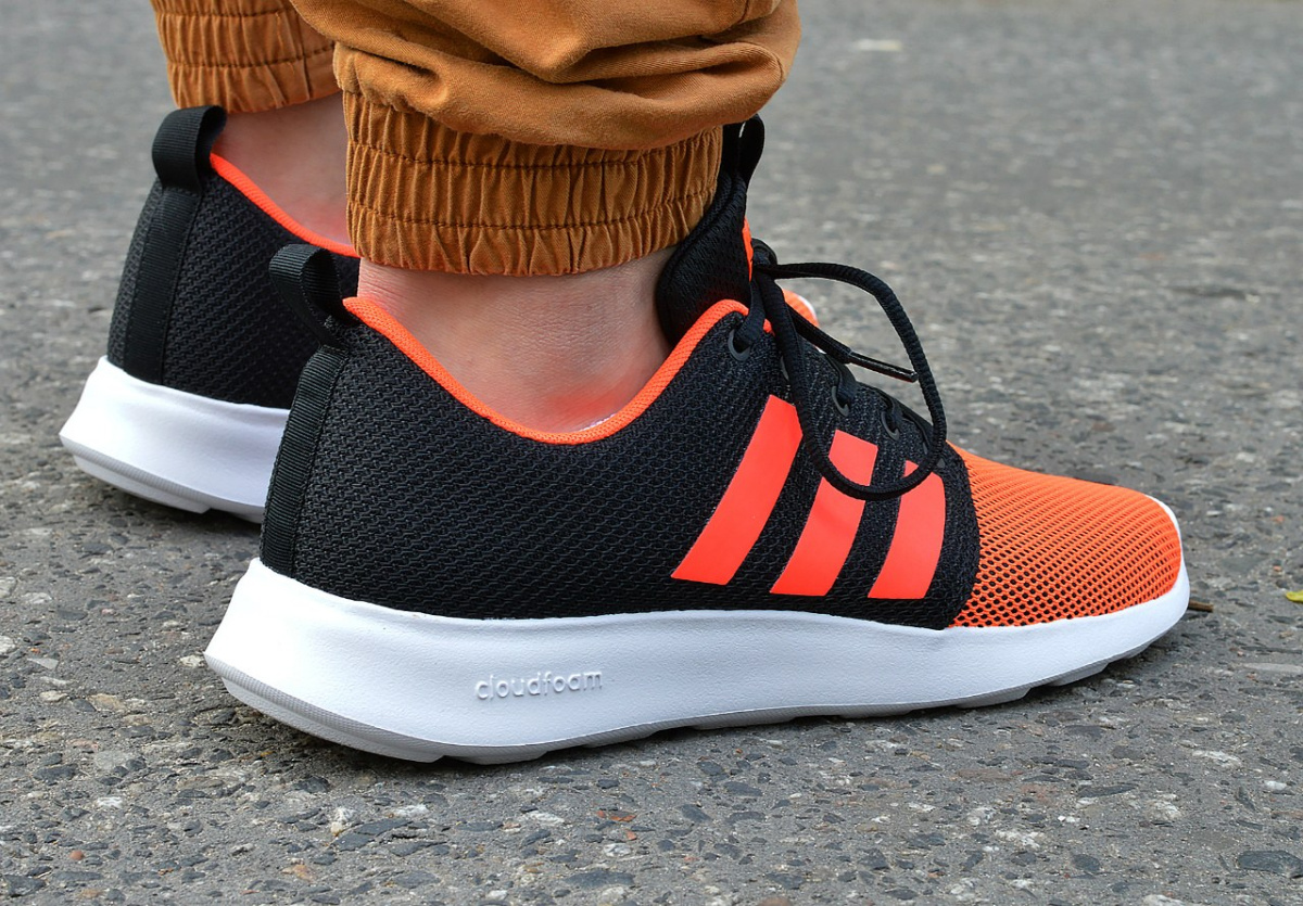 swift racer adidas